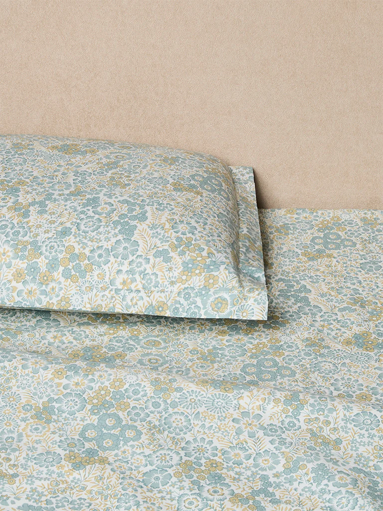 Westside Home Dusty Blue Floral Printed Queen Bed Sheet Set