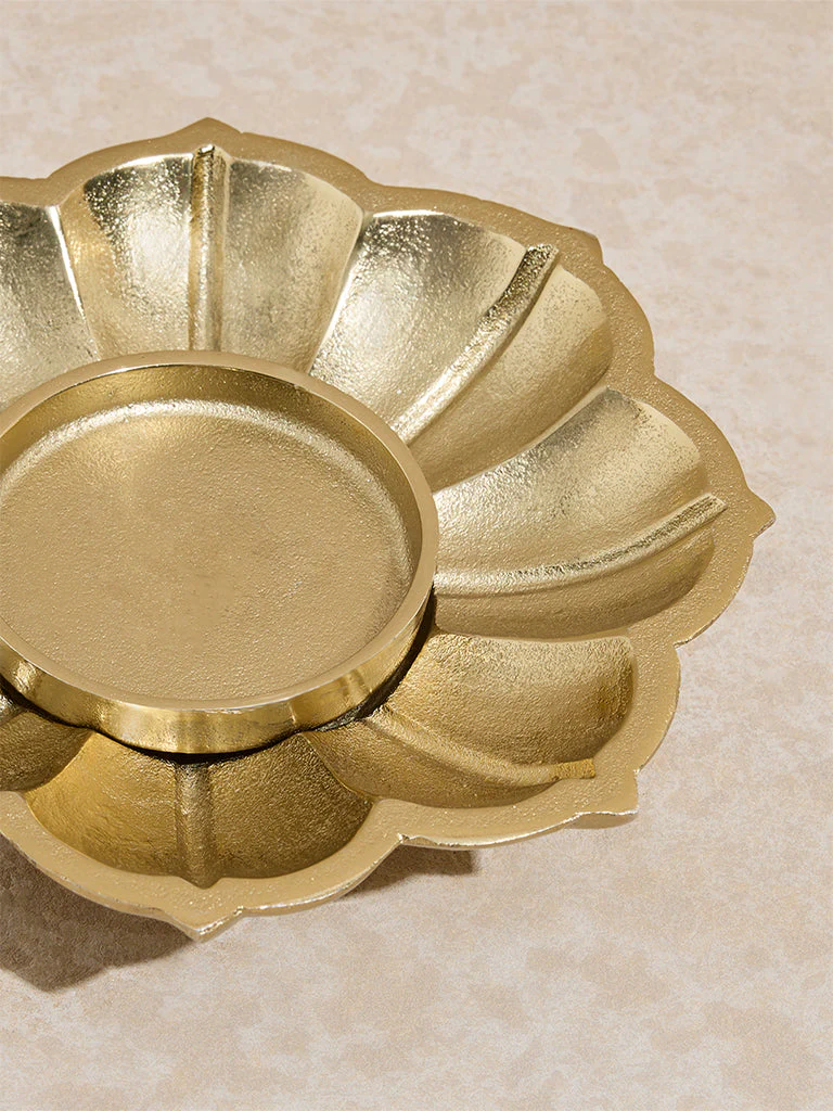 Westside Home Gold Lotus Pillar Candle Holder - Image 3