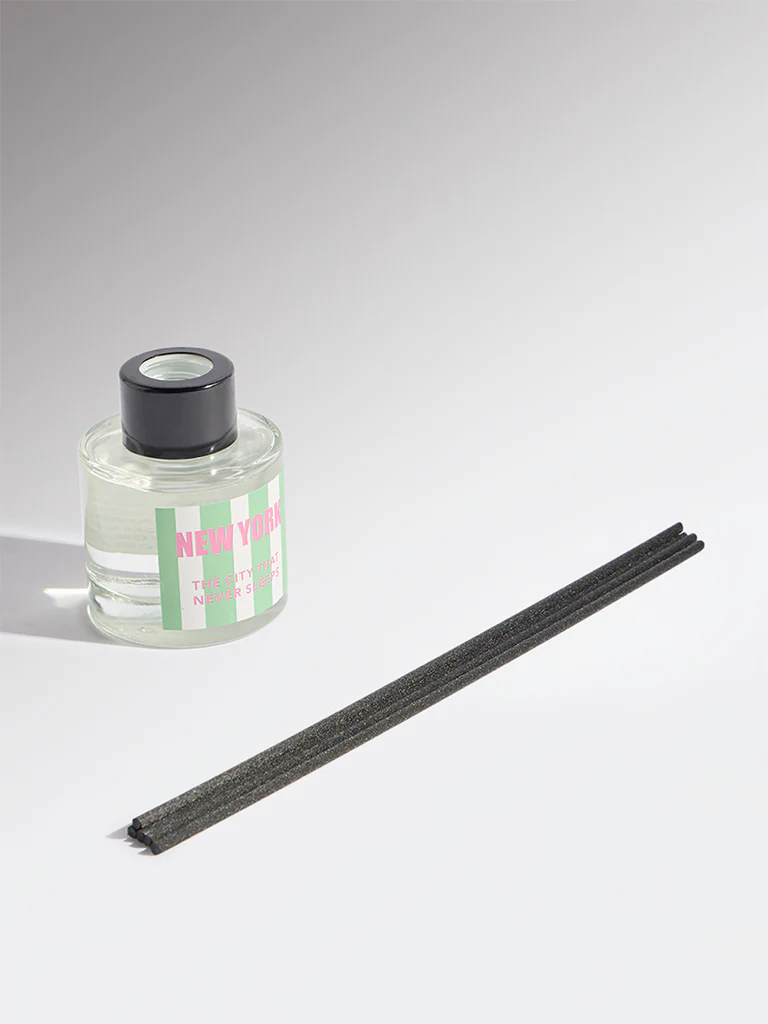 Westside Home Green New York Fragrance Diffuser with Five Reed Sticks - Image 3
