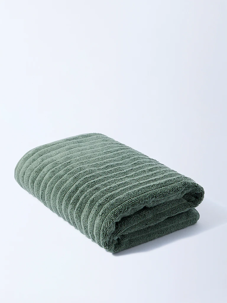 Westside Home Green Self-Striped Bath Towel - Image 2