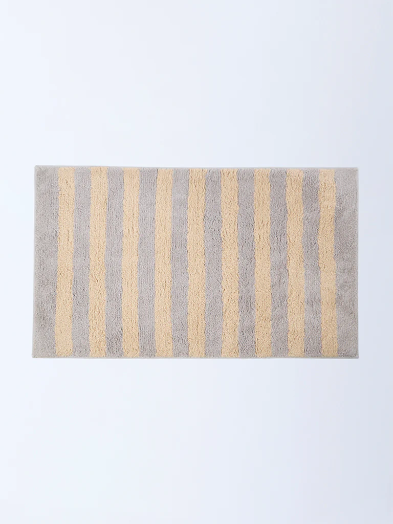 Westside Home Grey Stripe Pattern Bath Mat