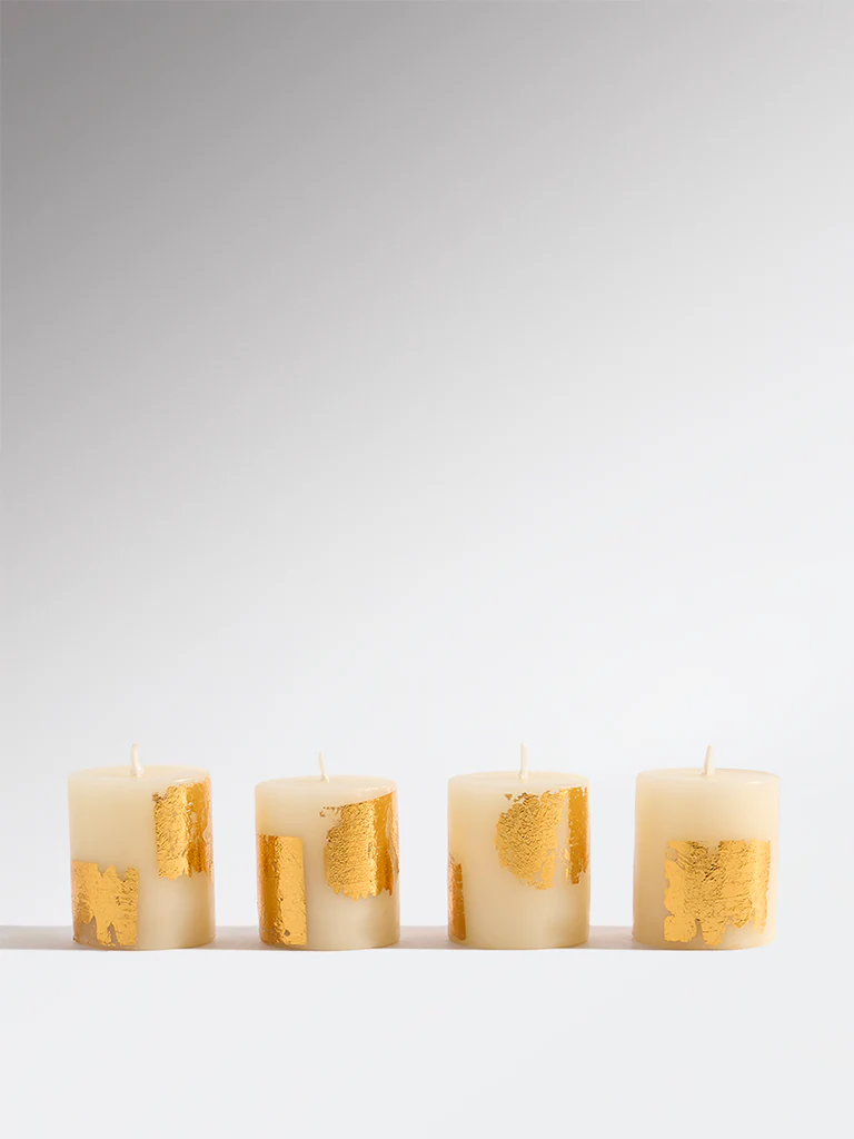 Westside Home Ivory Foil Detailed Votive Candles (Set of 4)