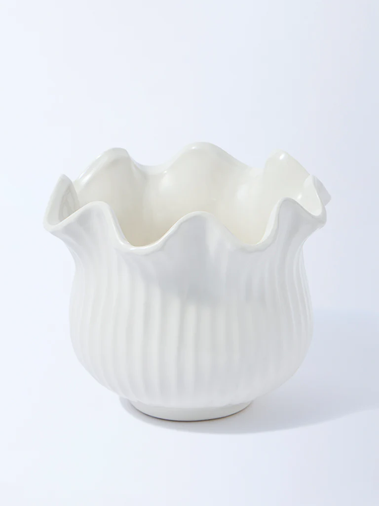 Westside Home Off-White Ceramic Frill Pot - Image 2