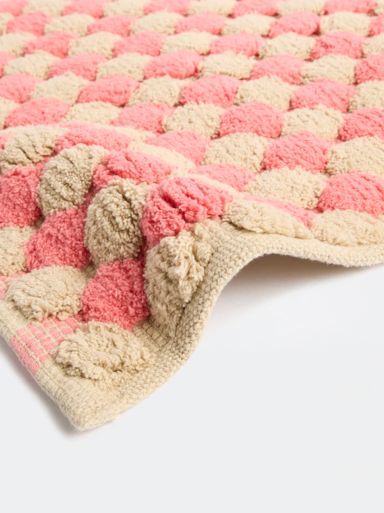 Westside Home Pink Popcorn Textured Bathmat - Image 2