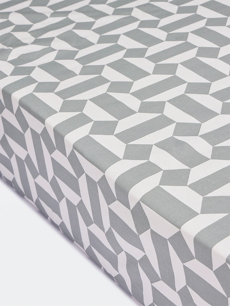 Westside Home Sage Geometric Pattern Queen Bed Sheet Set - Image 2