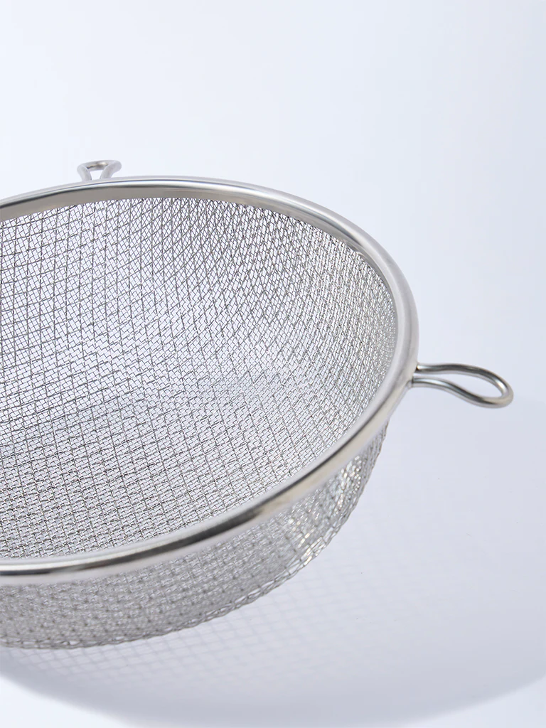 Westside Home Silver Strainer with Wooden Handle - Image 3