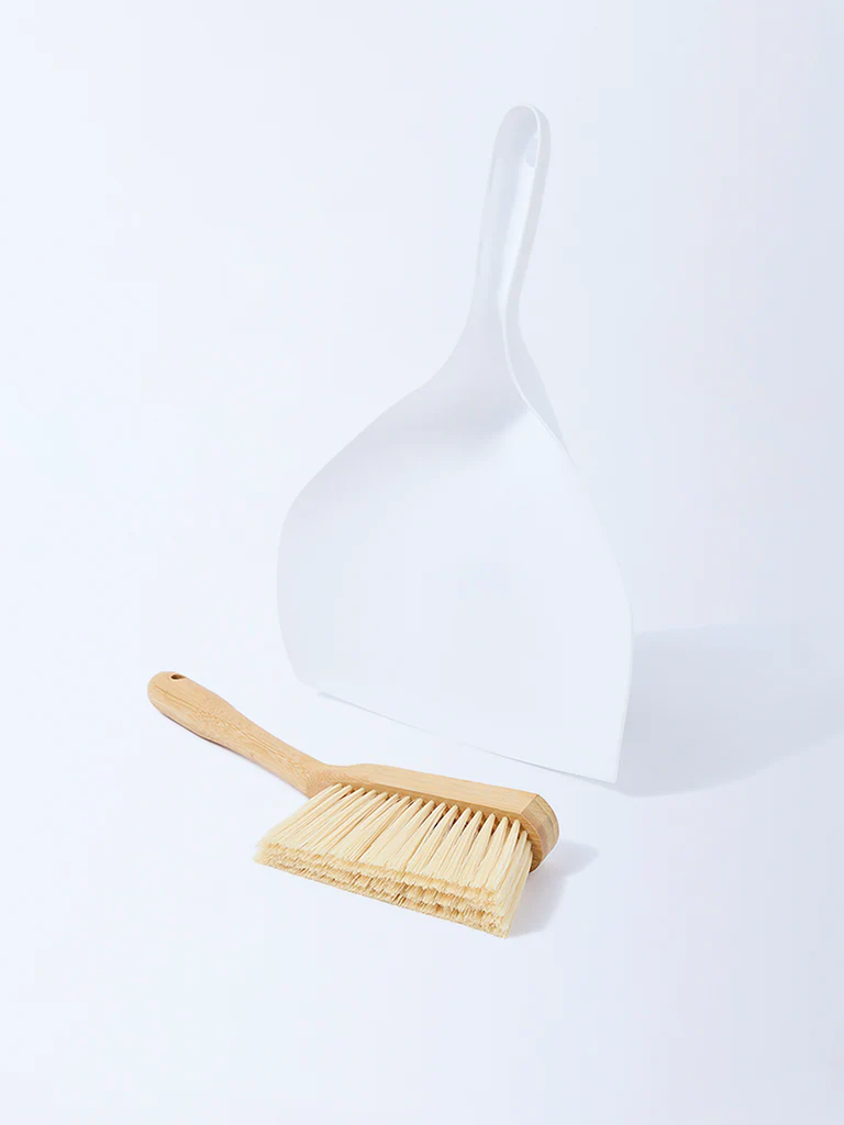 Westside Home White and Beige Dust Pan - Image 2