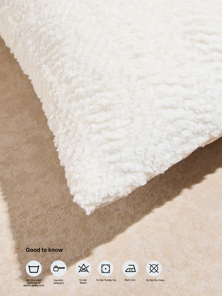 Westside Home White Chevron Design Cushion Cover - Image 5
