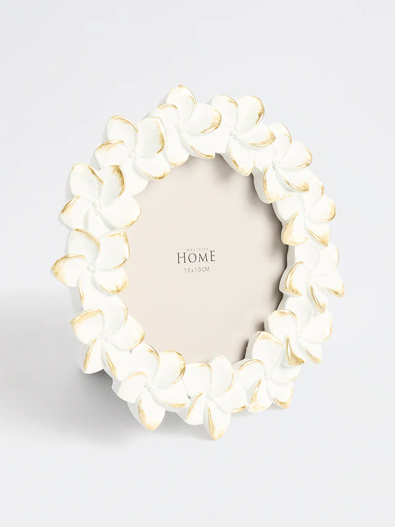Westside Home White Flower Circular Photo Frame - Image 2