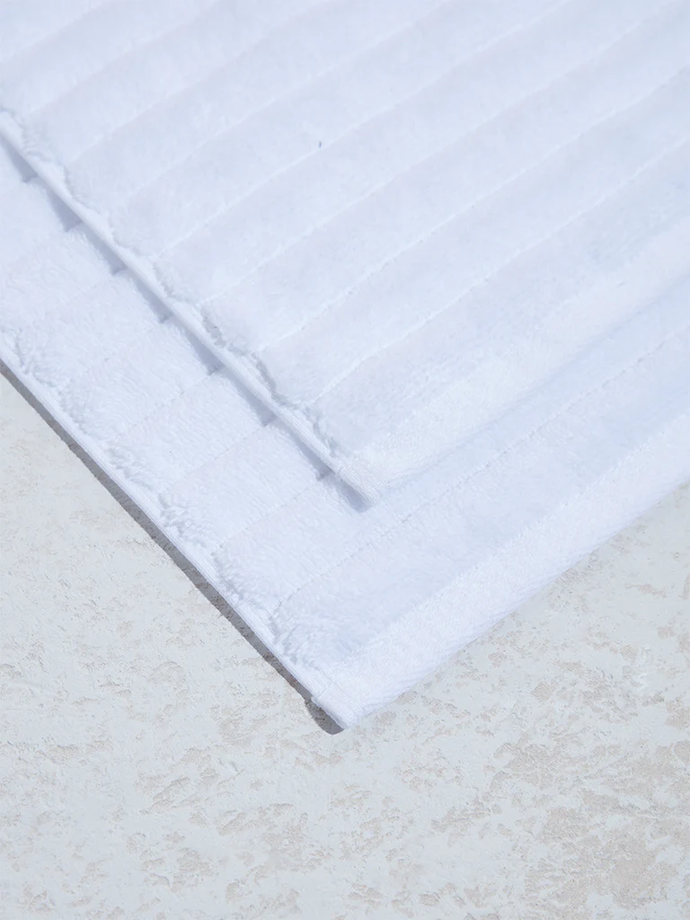 Westside Home White Self-Striped Luxe Face Towel (Set of 2) - Image 4