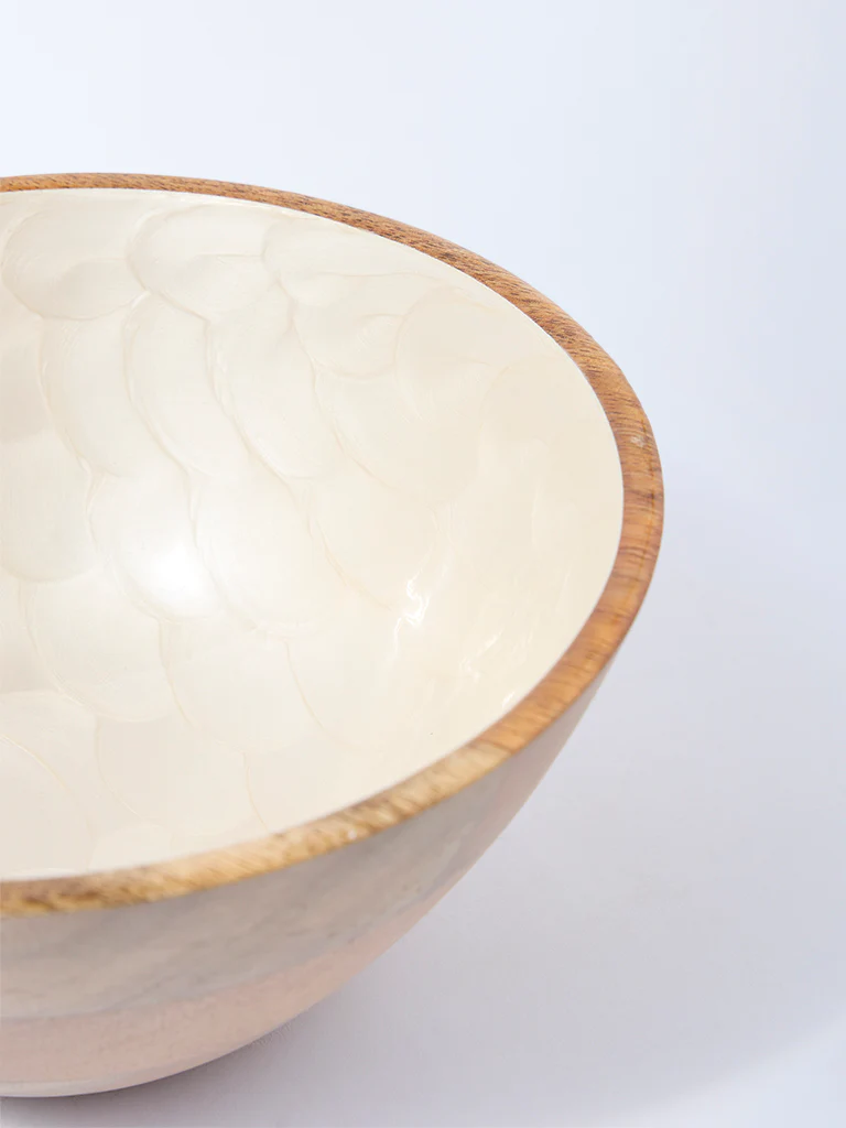 Westside Home White Shell Detailed Enamel Bowl - Image 3