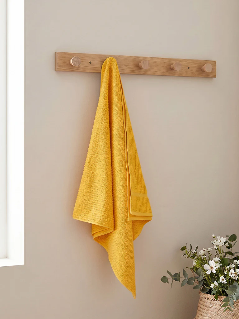 Westside Home Yellow Self-Striped Bath Towel