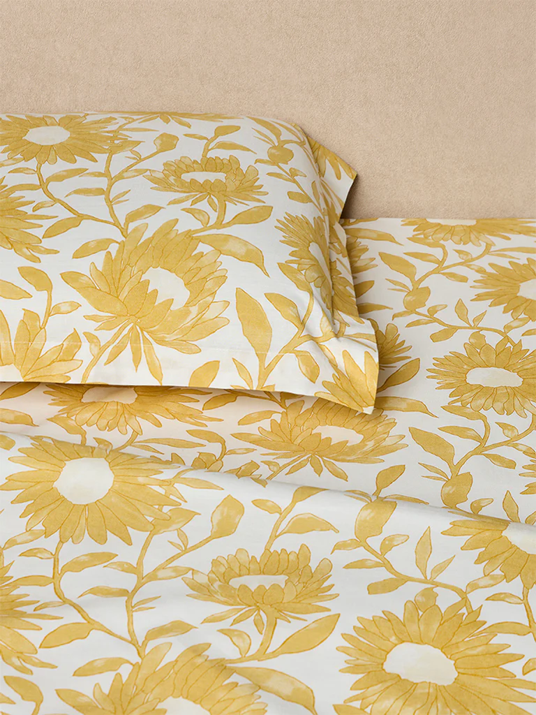 Westside Home Yellow Sunflower Pattern Queen Bed Sheet Set