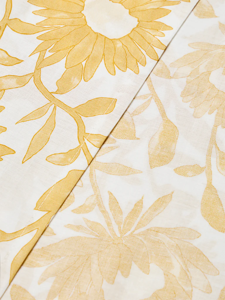 Westside Home Yellow Sunflower Pattern Queen Bed Sheet Set - Image 3