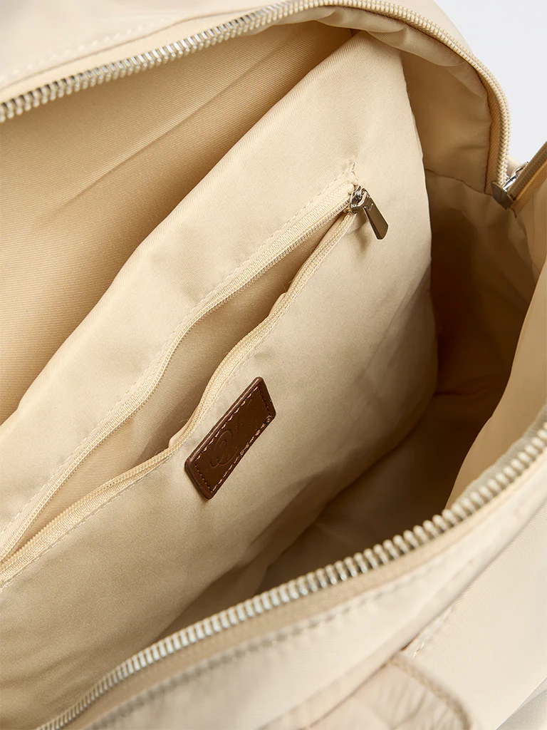 Westside Off-White Travel Backpack - Image 4