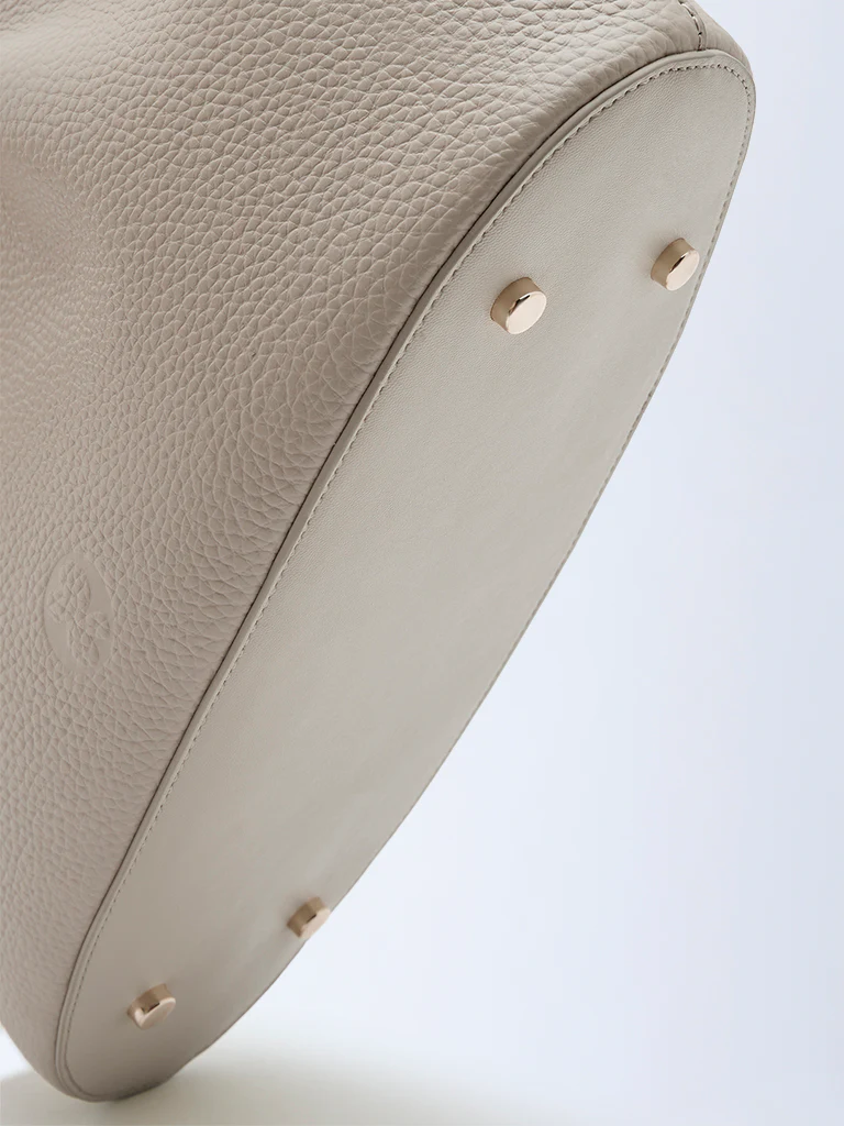 Belle Grain Leather Mini Tote - Image 4