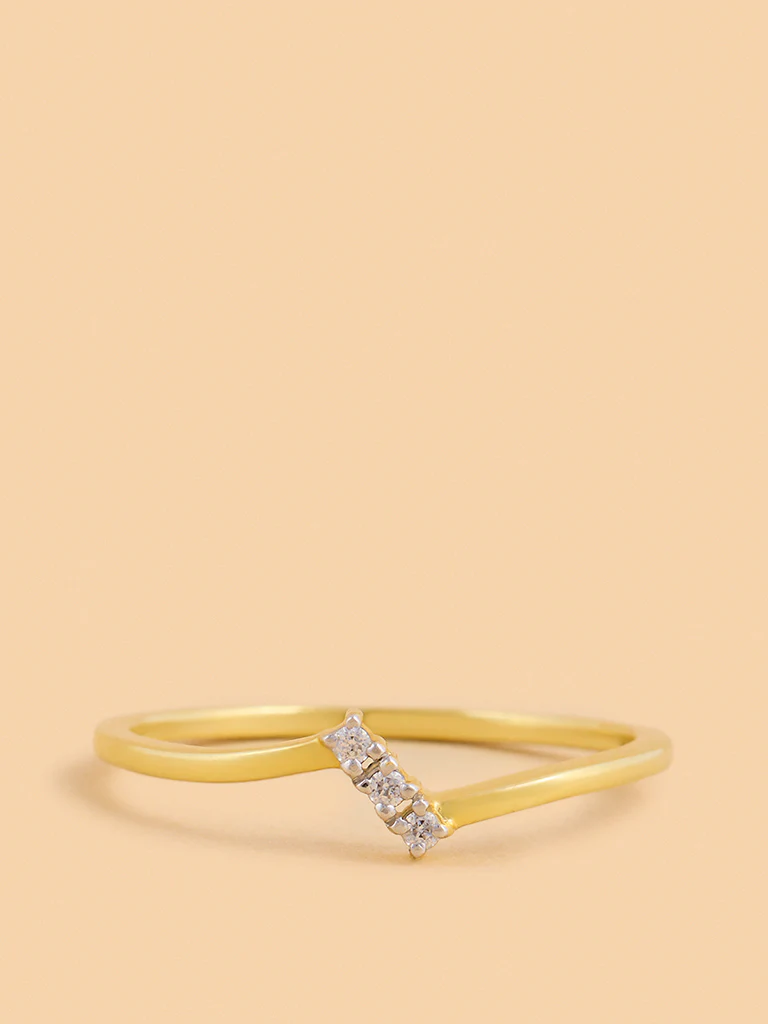 Chic Ring with Cluster Set Lab Diamond - Image 2