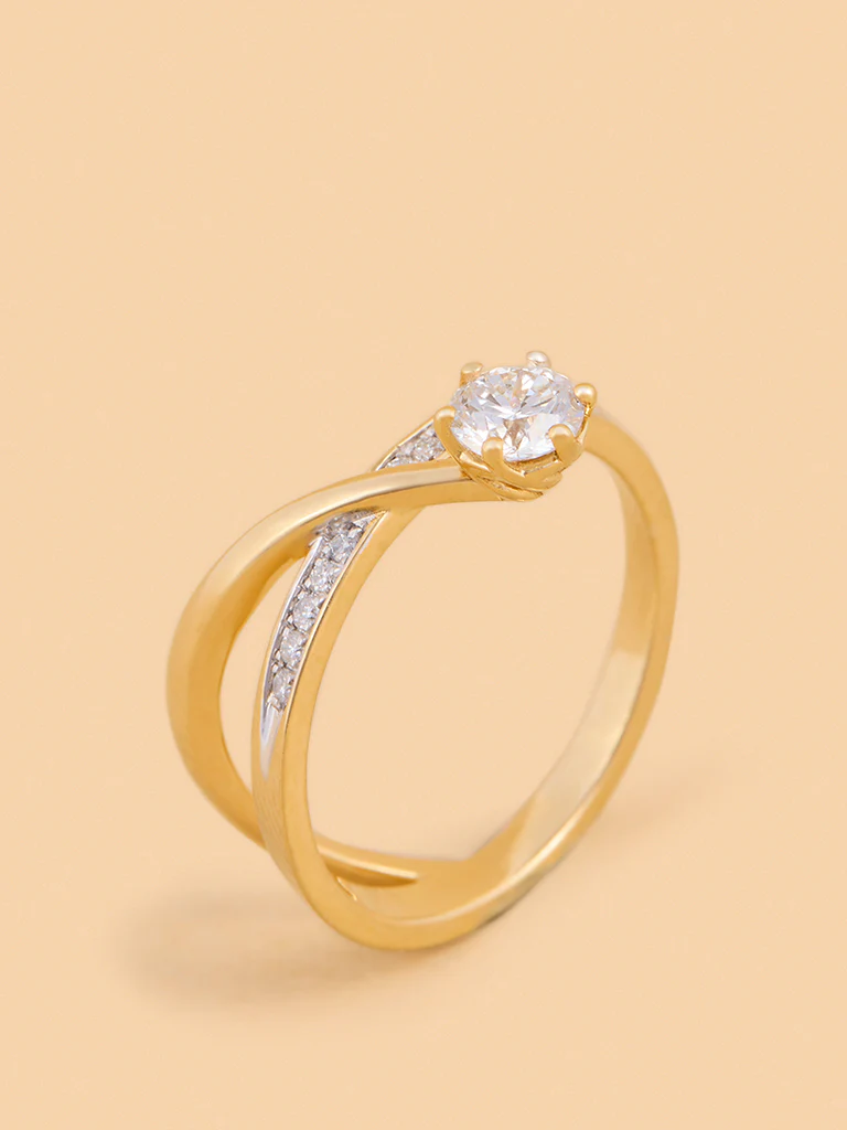 Classic Comet Solitaire Lab Diamond Ring - Image 2