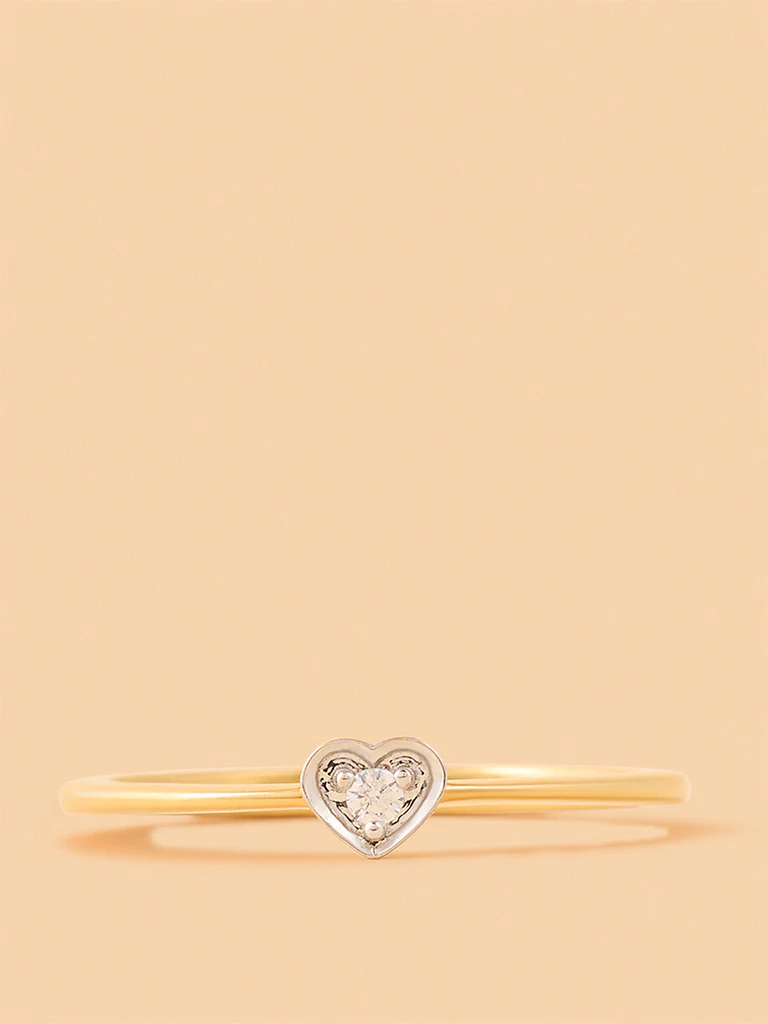 Classic Lab Diamond Pinched Shank Heart Ring - Image 2