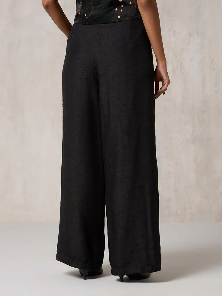 Solid High-Rise Black Pants - Image 4
