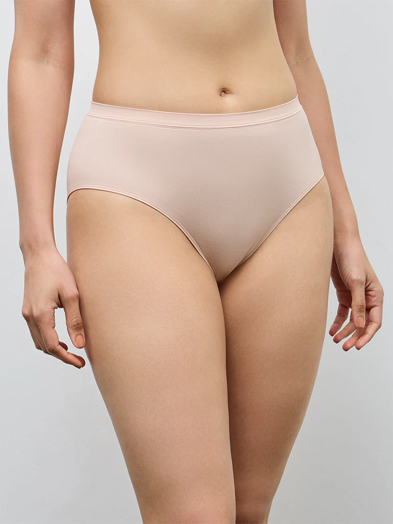 Wunderlove Beige Seamfree Full Briefs - Image 2