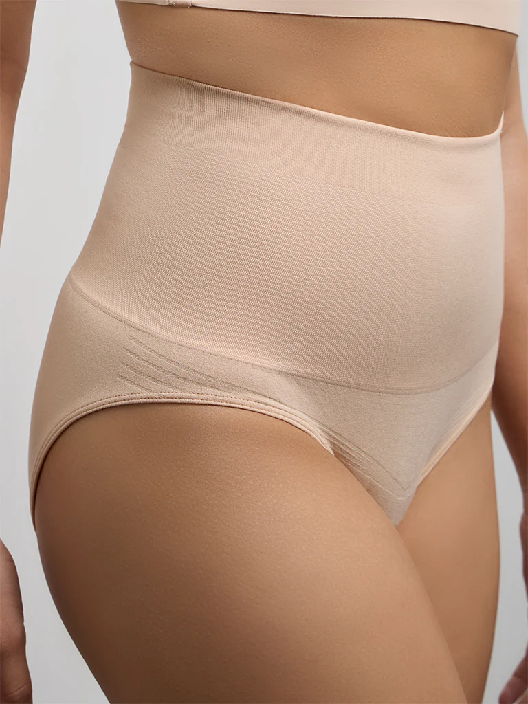 Wunderlove Black and Beige Shapewear Briefs - Pack of 2 - Image 3