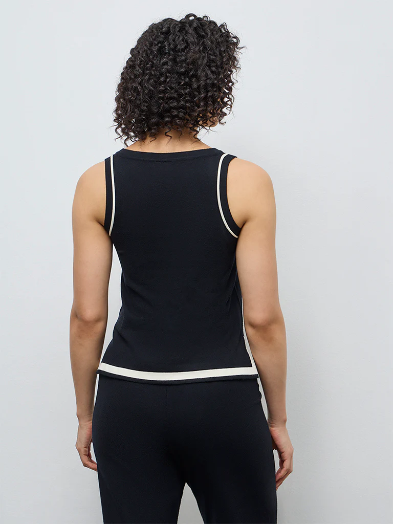 Wunderlove Black Contrast Detailed Top - Image 4