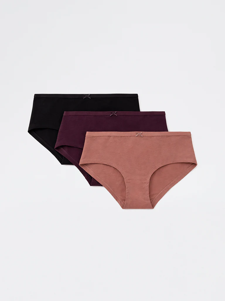 Wunderlove Black Low-Rise Cotton-Blend Briefs - Pack of 3 - Image 2