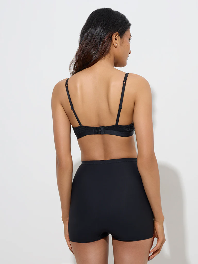Wunderlove Black Self-Striped Under-Wired Bra - Image 4