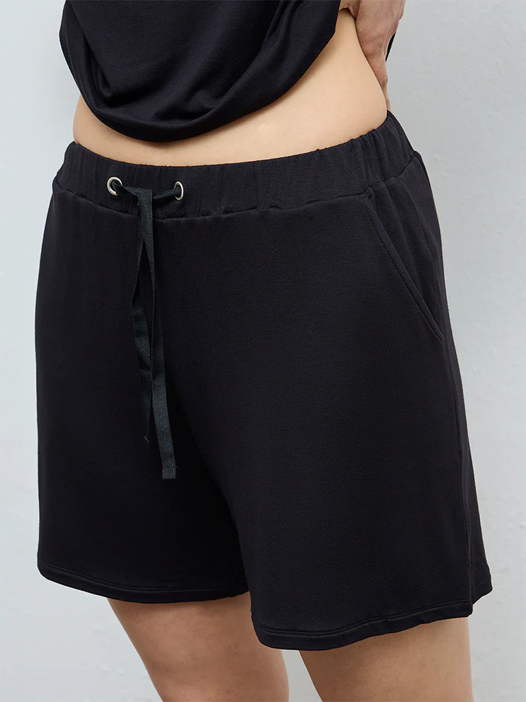 Wunderlove Black Solid High-Rise Cotton-Blend Shorts - Image 3