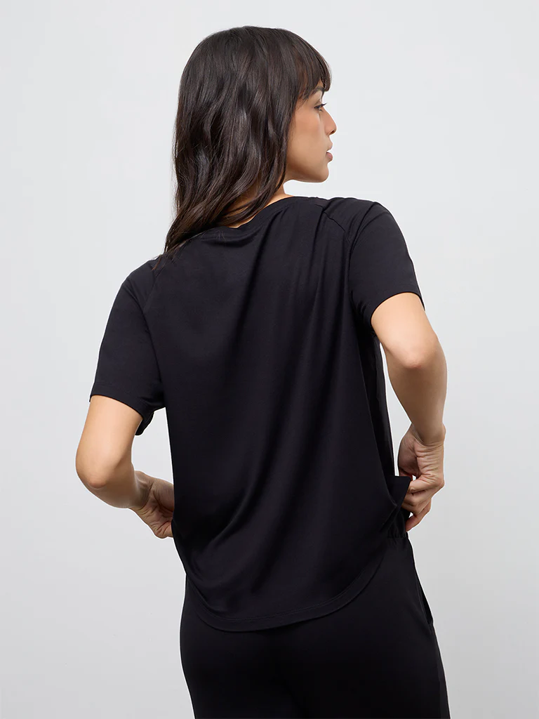 Wunderlove Black Solid T-Shirt - Image 4