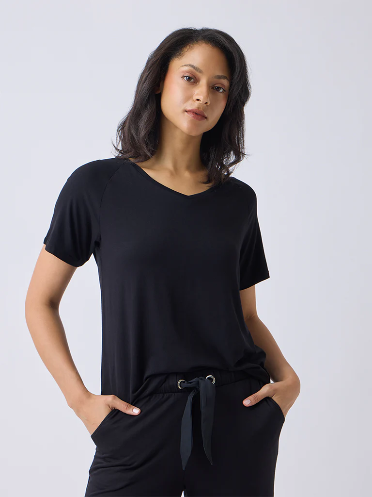 Wunderlove Black Solid Top - Image 2