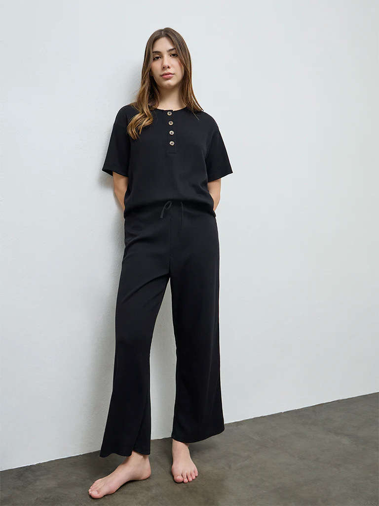 Wunderlove Black Waffle-Textured High-Rise Pants