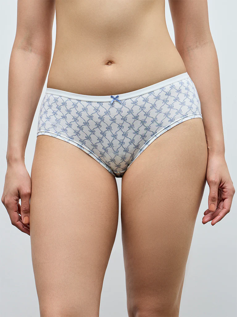 Wunderlove Blue Cotton-Blend Low-Rise Briefs - Pack of 3 - Image 3