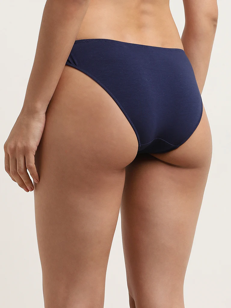 Wunderlove Blue Lace Hi-Leg Briefs - Image 5