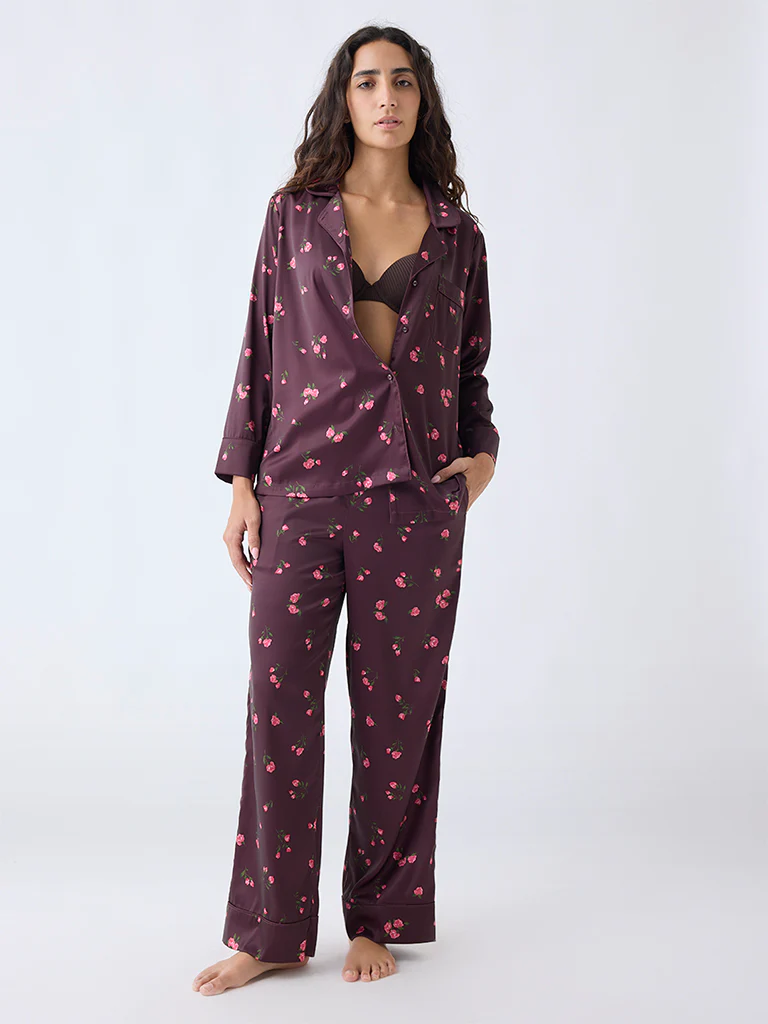 Wunderlove Dark Brown Floral Pattern Satin Shirt and Pyjama Set - Image 2