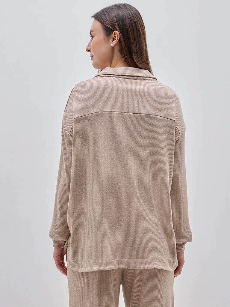 Wunderlove Dark Brown Ribbed Shirt - Image 4