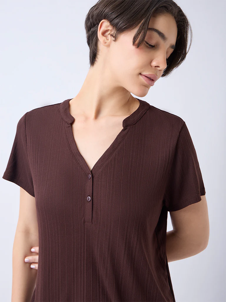 Wunderlove Dark Brown Ribbed-Textured Henley Top - Image 3