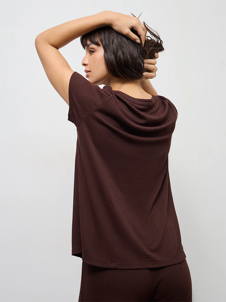 Wunderlove Dark Brown Ribbed-Textured Henley Top - Image 4