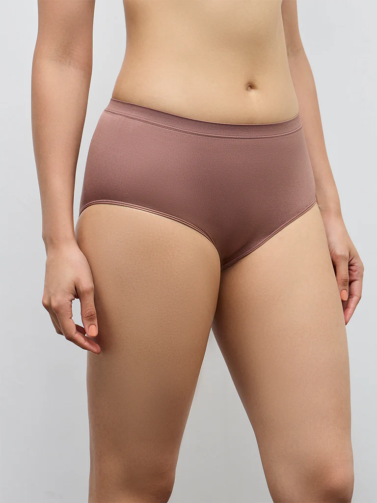 Wunderlove Dark Brown Seamfree Full Briefs - Image 3
