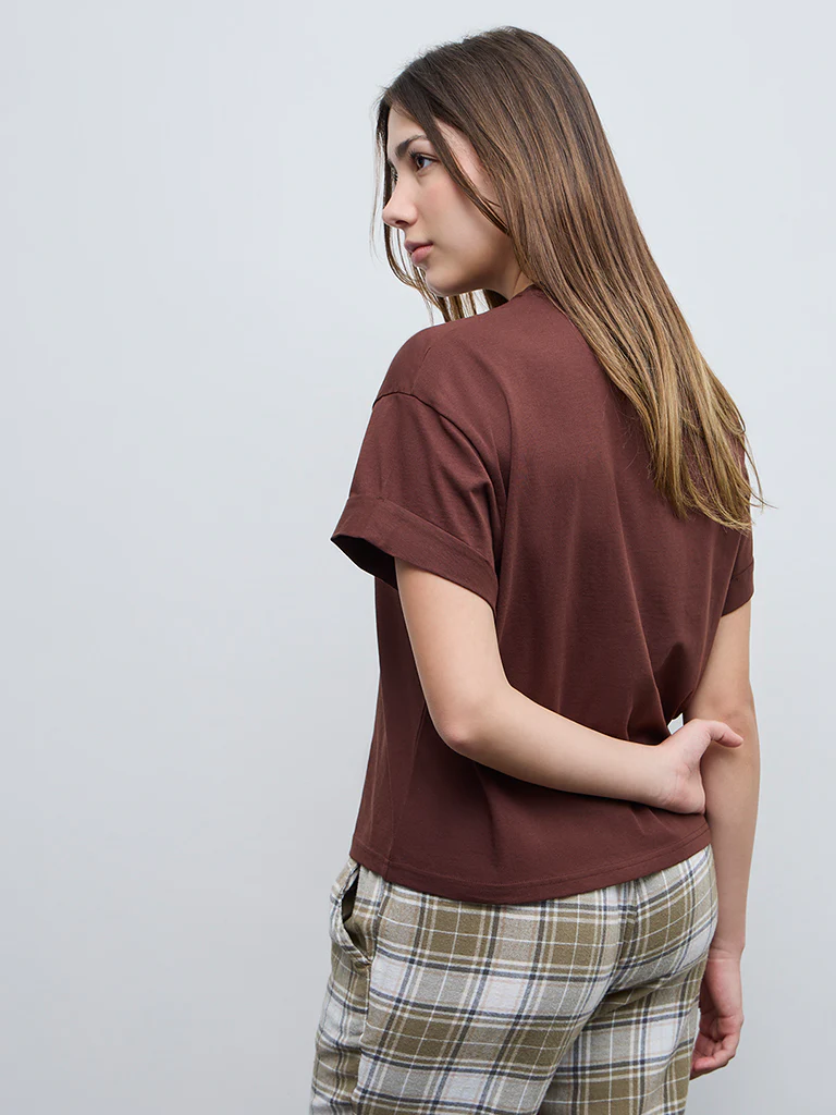 Wunderlove Dark Brown Solid Cotton T-Shirt - Image 4
