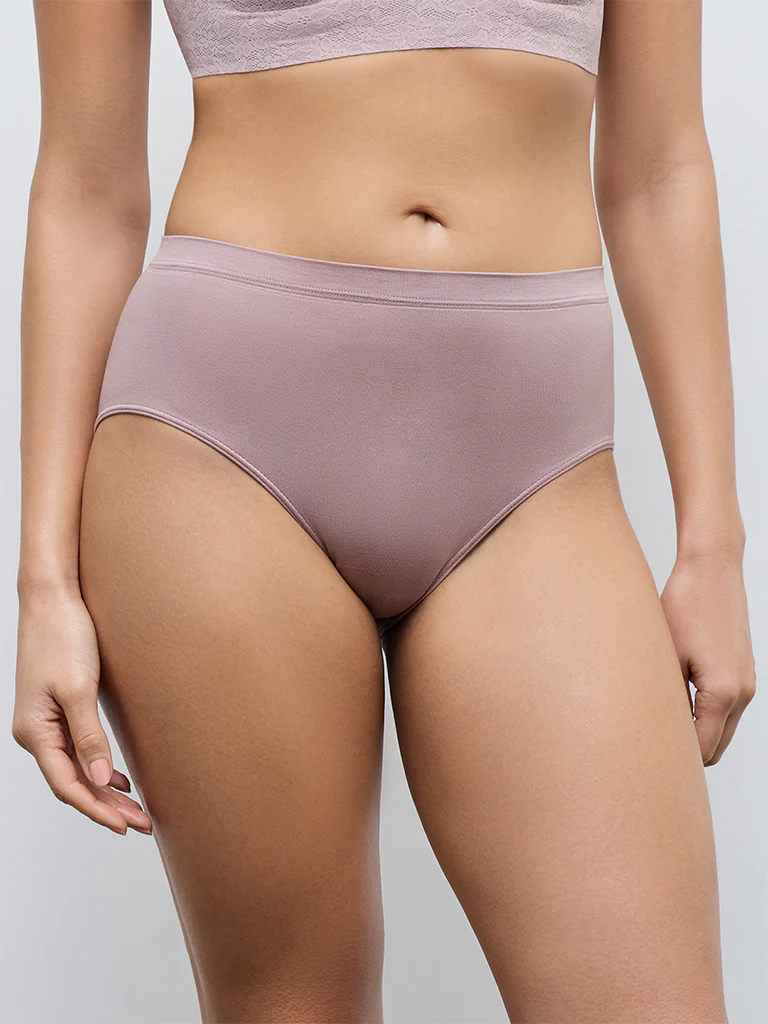 Wunderlove Dusty Beige Seam-Free Full Briefs - Image 2