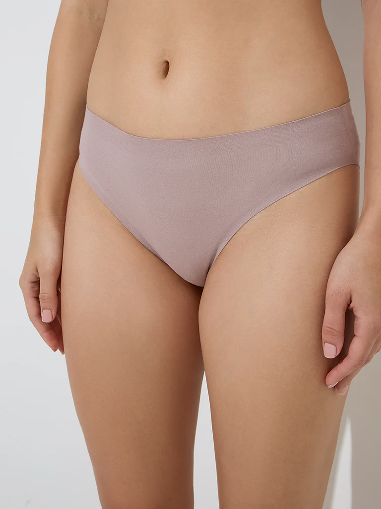 Wunderlove Light Mauve Invisible Hi-Leg Briefs - Image 5