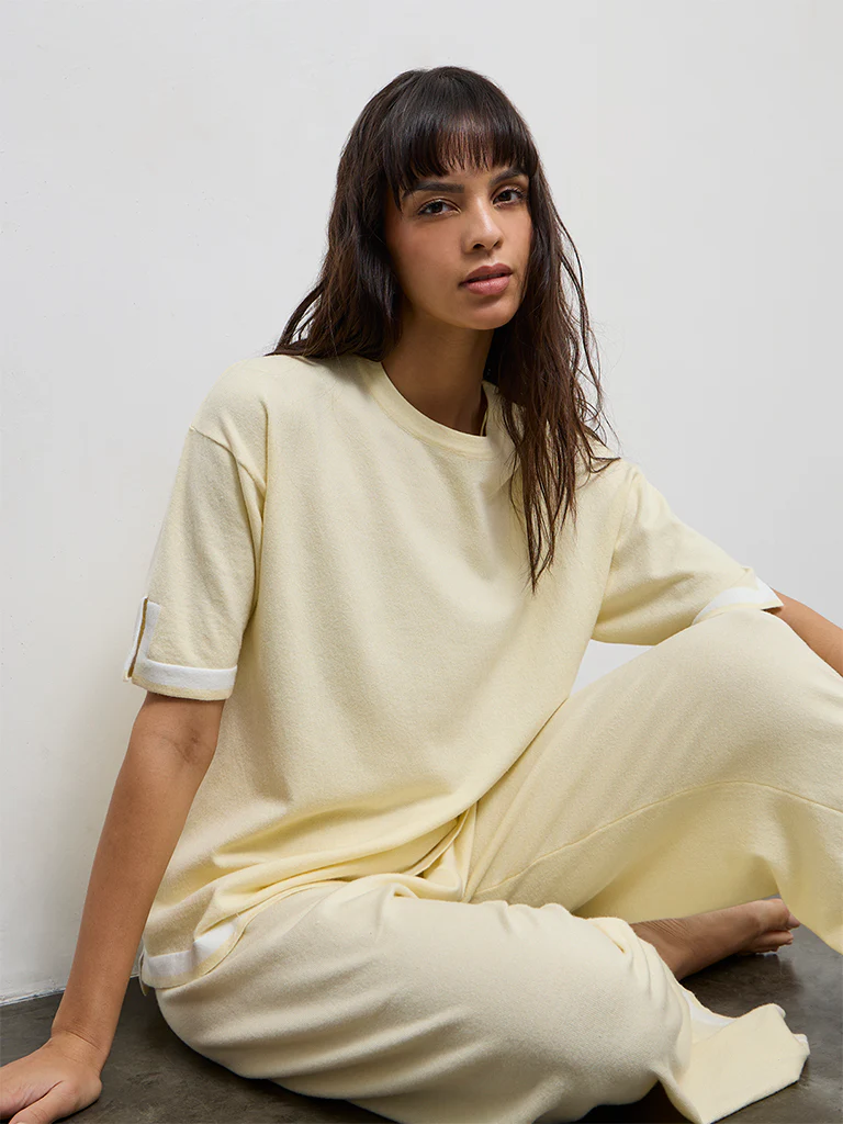 Wunderlove Light Yellow Contrast Detailed Top