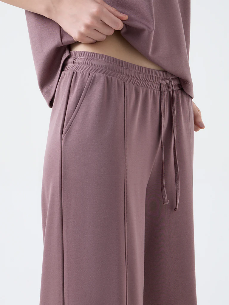 Wunderlove Mauve Solid High-Rise Pants - Image 3
