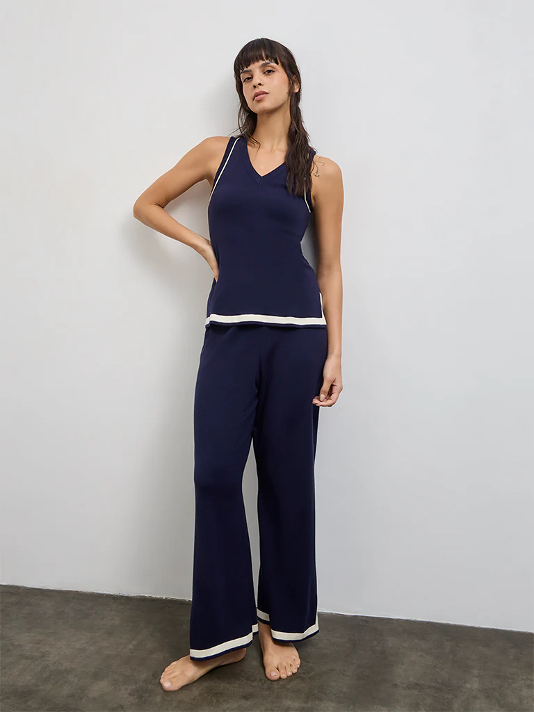 Wunderlove Navy Contrast Detailed V-Neck Top - Image 2