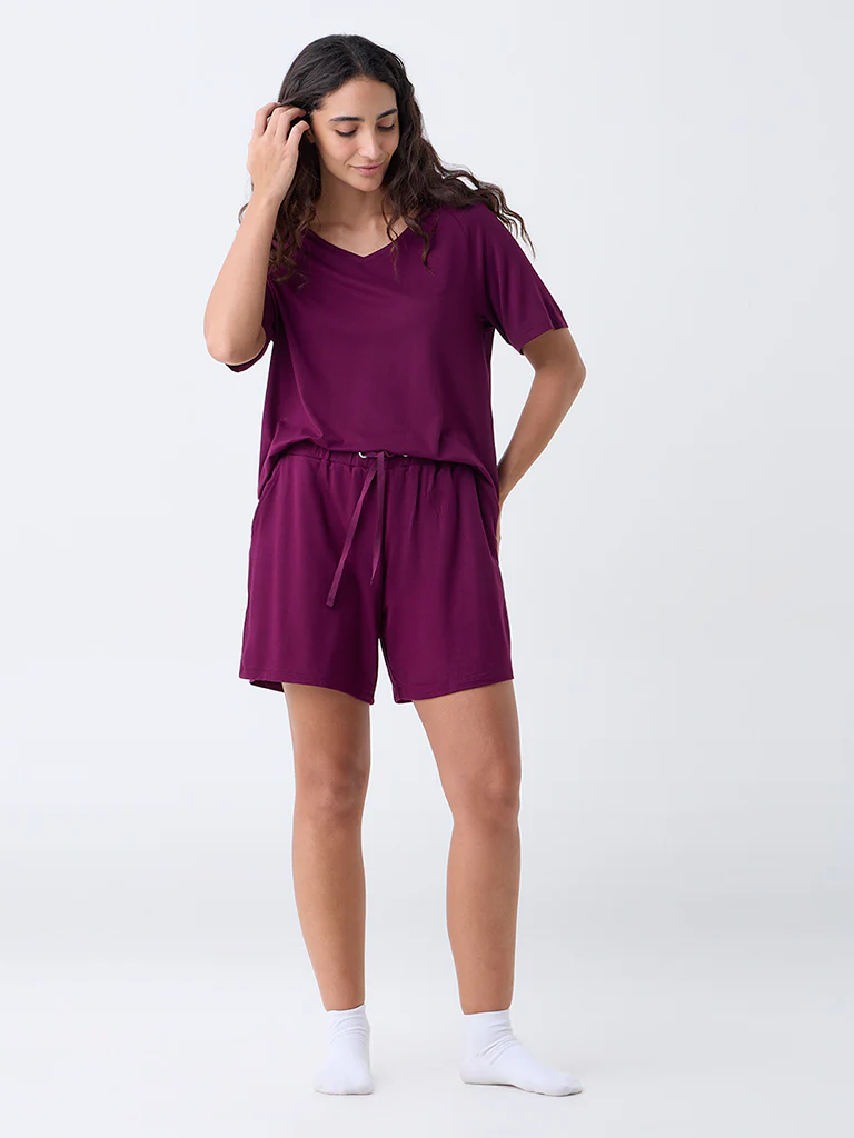 Wunderlove Plum Solid High-Rise Shorts