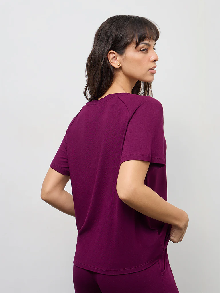 Wunderlove Plum Solid V-Neck Top - Image 4