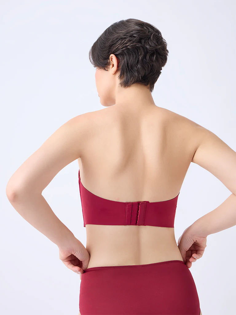 Wunderlove Red Lace Invisible Super grip Padded Bra - Image 4