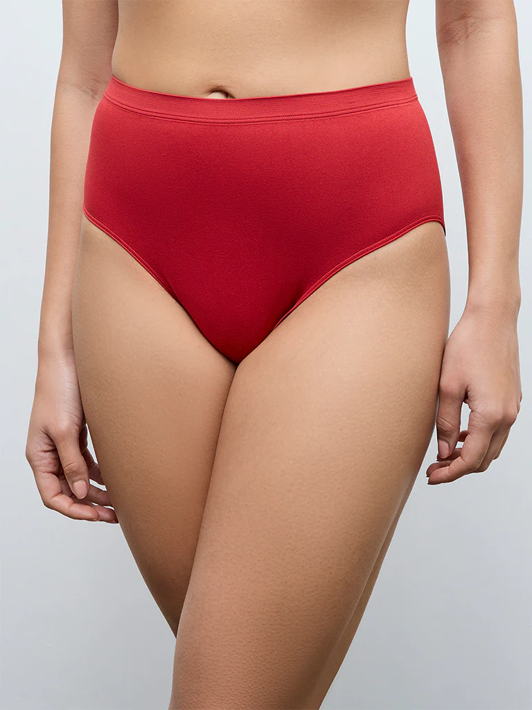 Wunderlove Red Seam-Free Full Briefs - Image 2